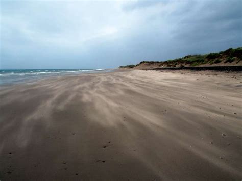 Morfa Dyffryn beach